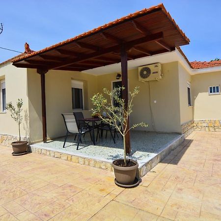 Olea Apartments Xylokastro Esterno foto