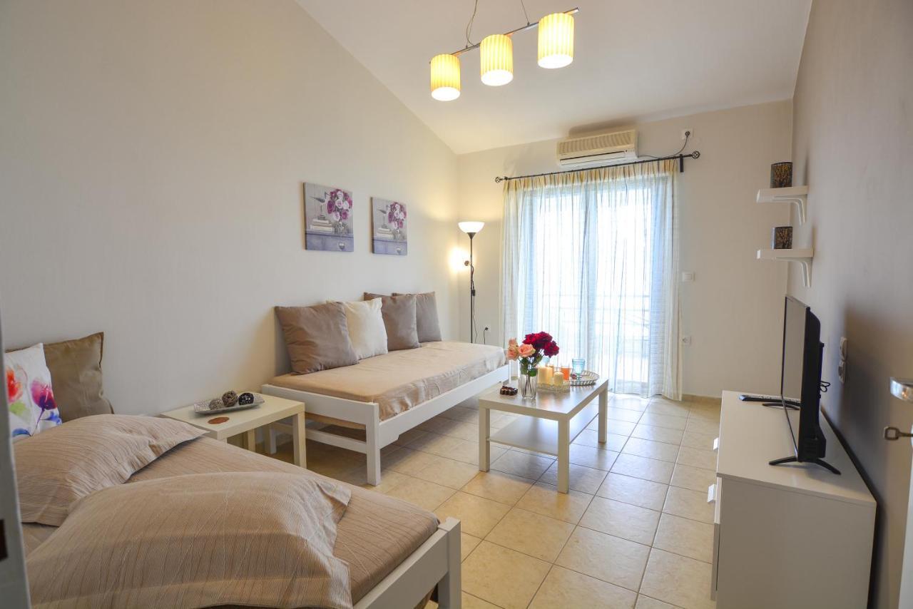 Olea Apartments Xylokastro Esterno foto